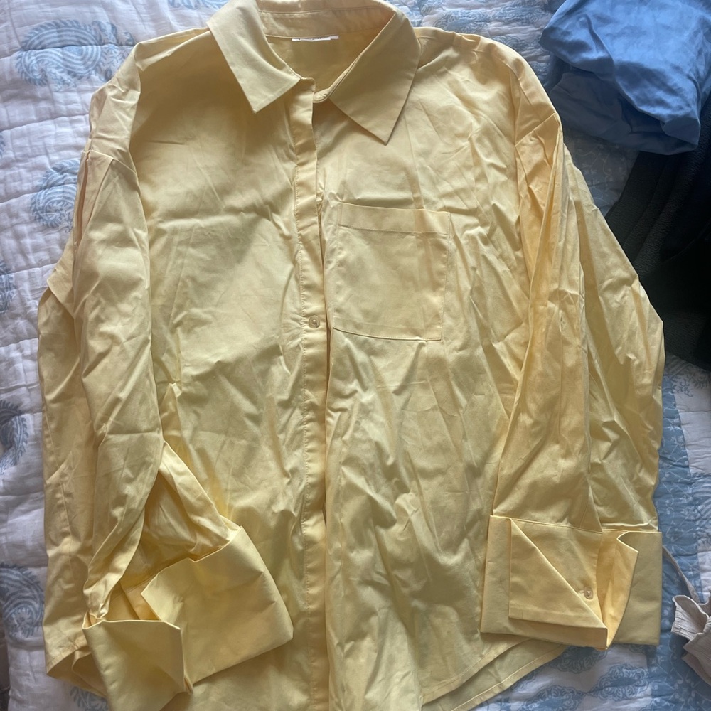 Lovers + Friends oversized yellow button down cotton shirt